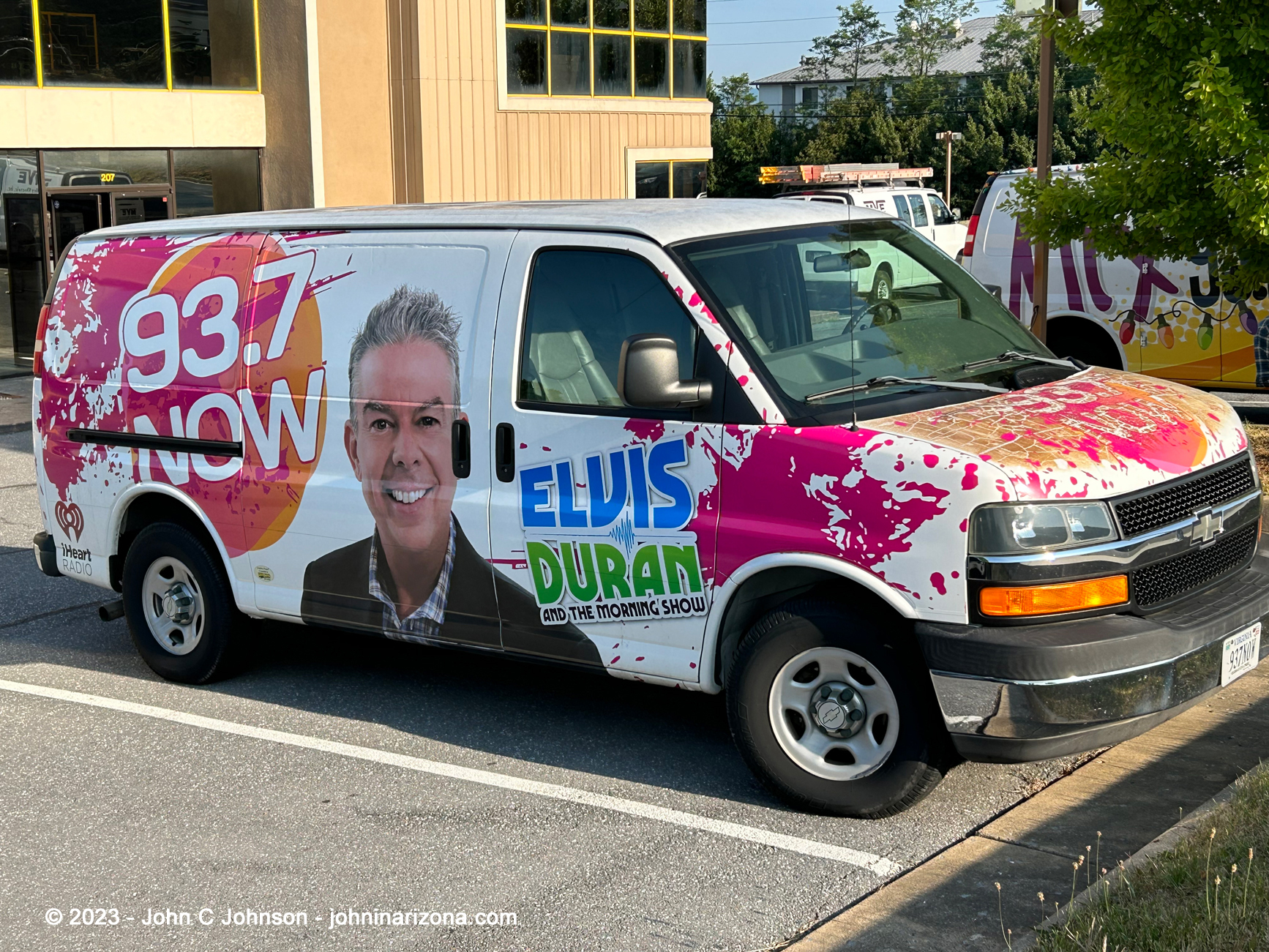 WAZR FM Radio Woodstock, Virginia